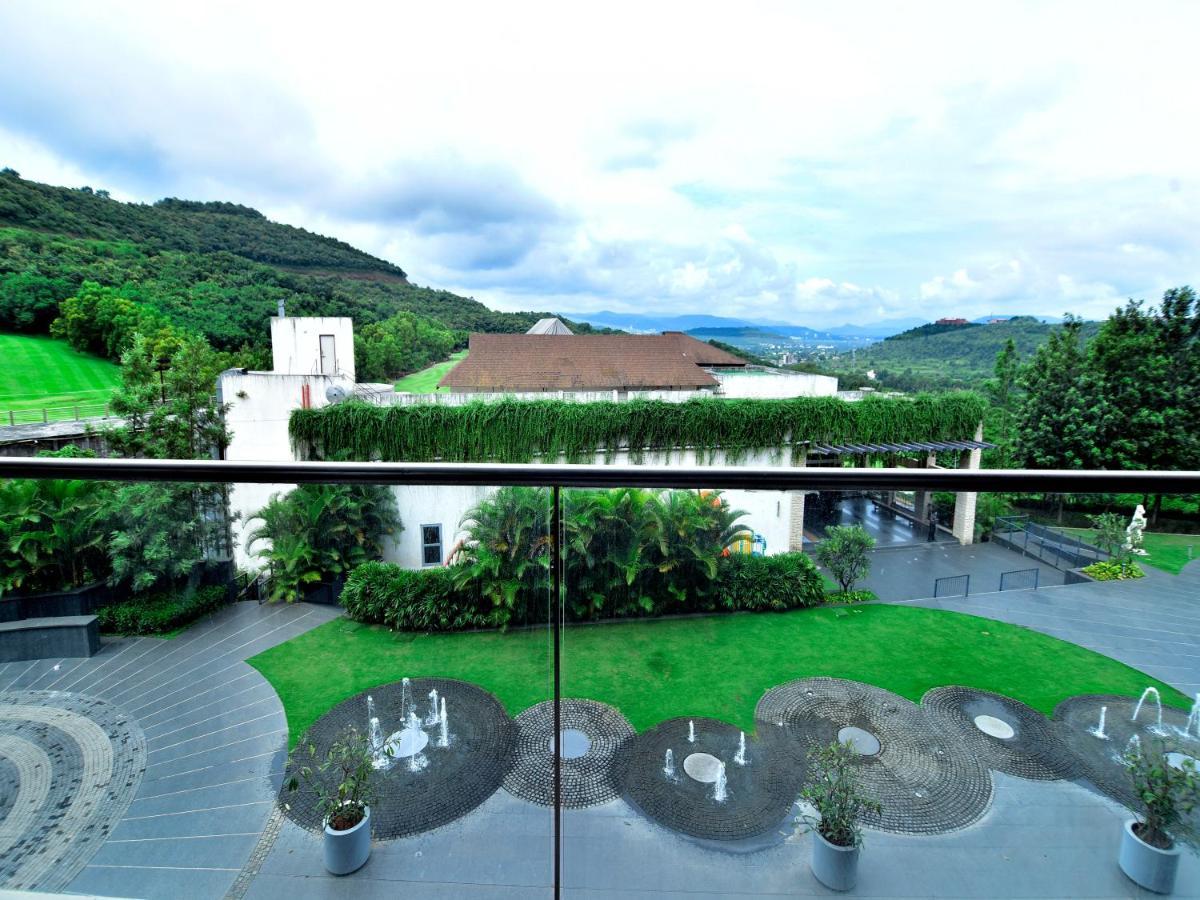 Oxford Golf Resort Pirangut Buitenkant foto